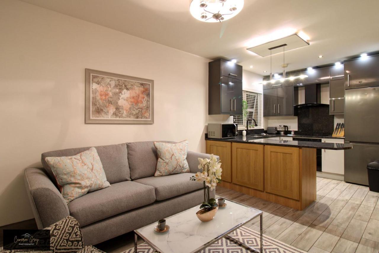 Nice 2 Bed House, Office, Wi-Fi, Free Parking Μπέλφαστ Εξωτερικό φωτογραφία